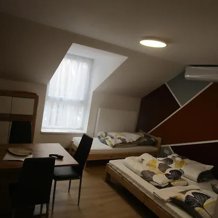 Апарт-отель Veroland Maganszallashely